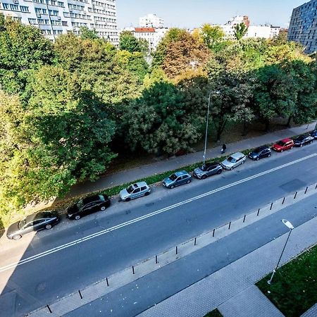 Rent Like Home - Gwiazdzista 10 Wrocław Eksteriør billede
