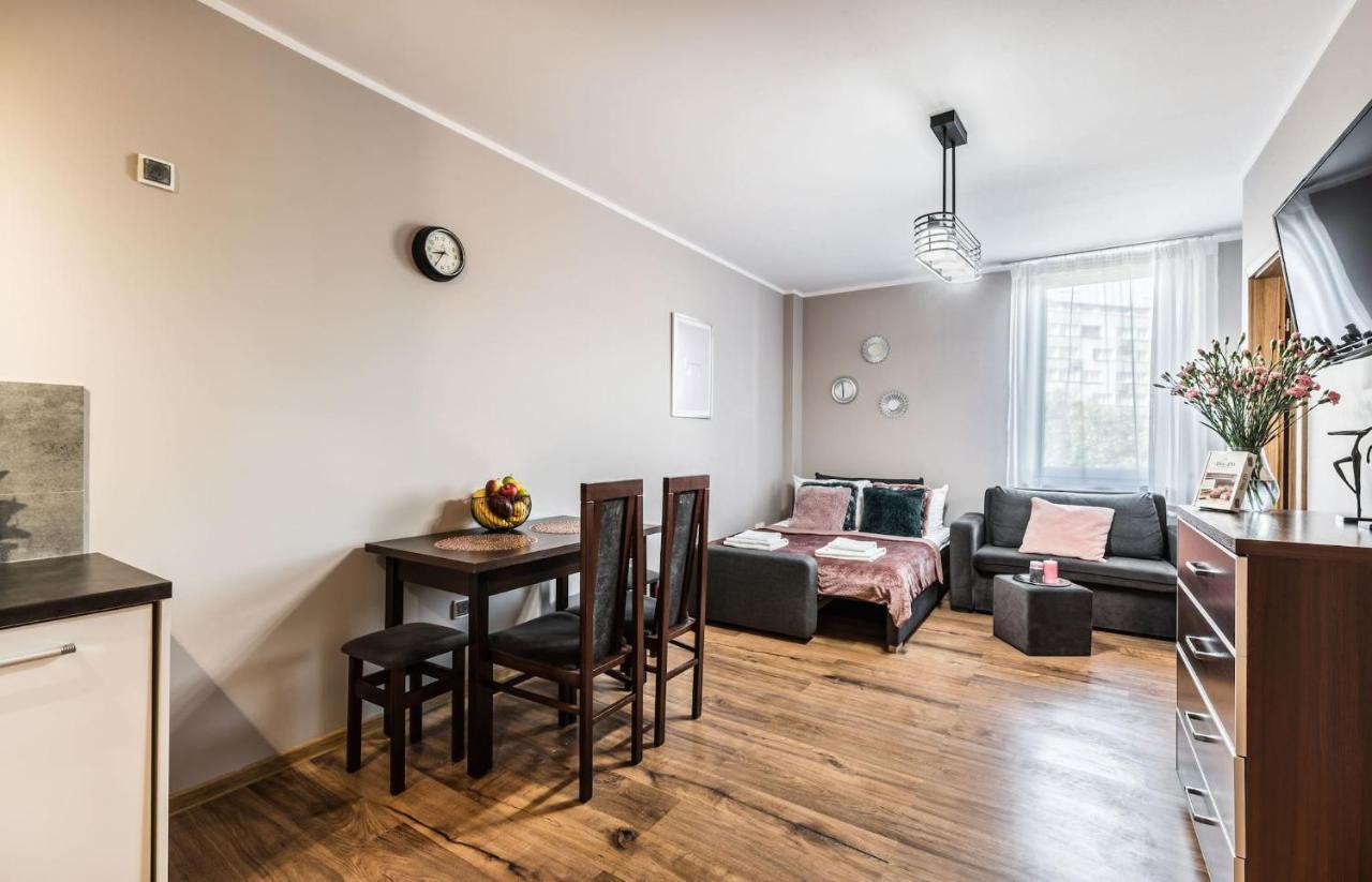 Rent Like Home - Gwiazdzista 10 Wrocław Eksteriør billede